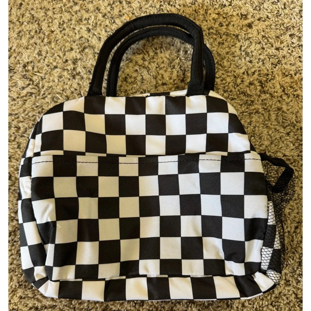 Unbranded insulated lunch
